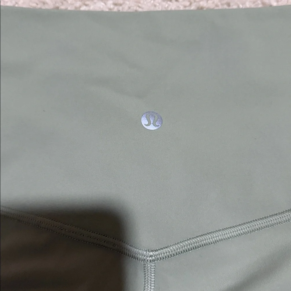 Lululemon HR Short 6” - Picture 4 of 5